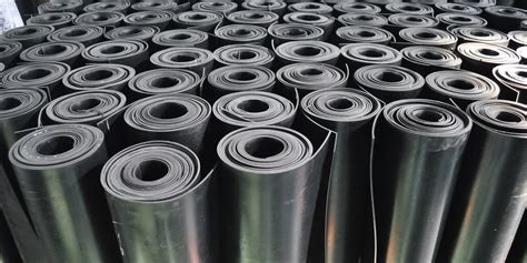  Nitrile Butadiene Rubber: Sıcaklık Dengesini ve Dayanıklılığı Bir Arada Sunuyor mu?